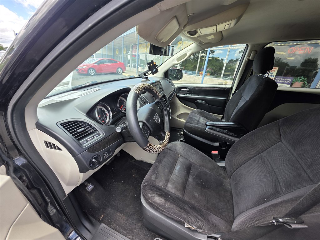 2014 Dodge Grand Caravan SE - Photo 8