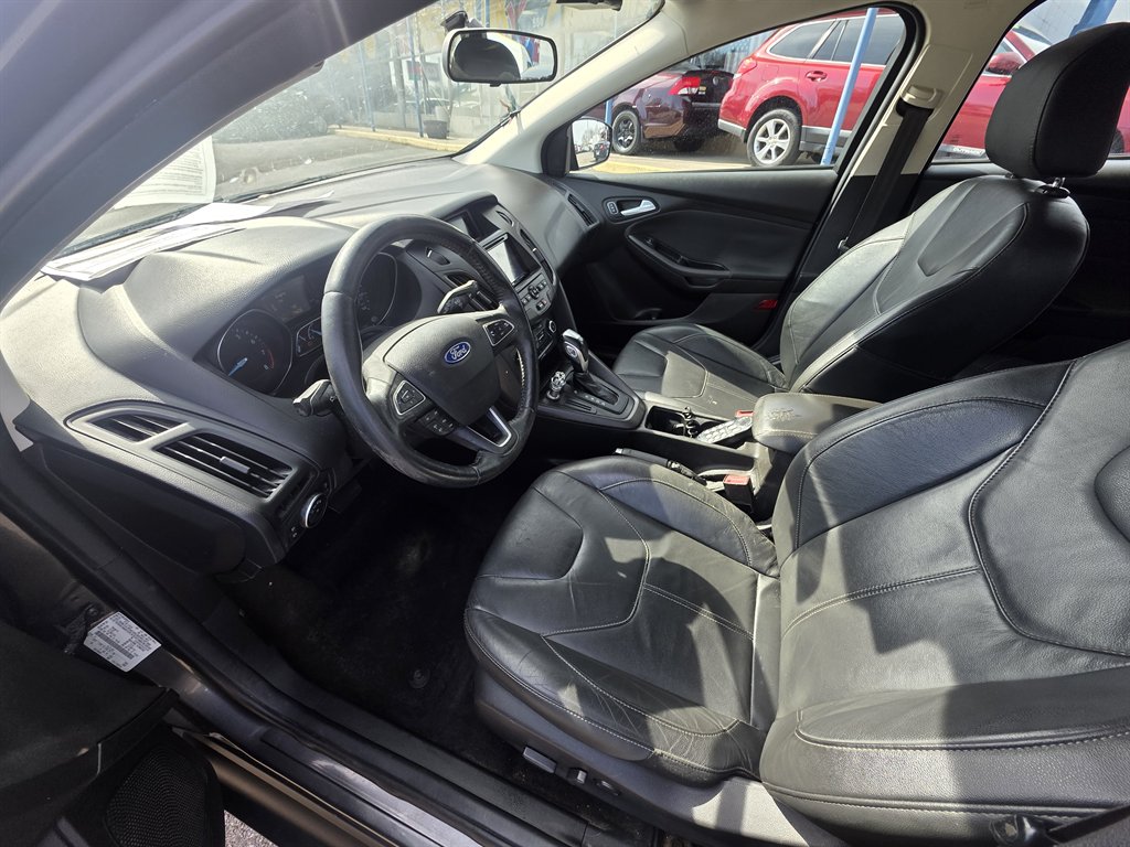 2016 Ford Focus SE - Photo 8