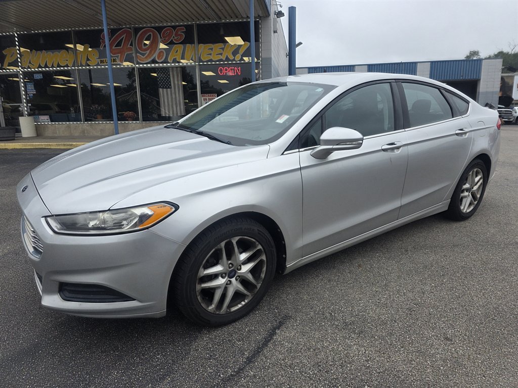 Ford Fusion photo 5