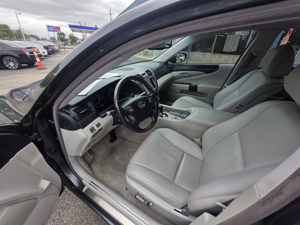 2007 Lexus LS Base - Photo 7